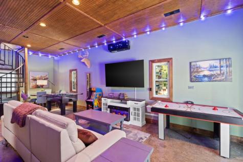 100 Blueberry Road Blue Ridge GA 30513