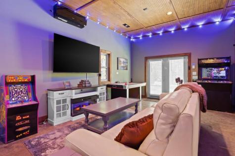 100 Blueberry Road Blue Ridge GA 30513