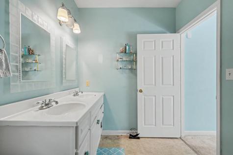 6961 Woodlake Circle Young Harris GA 30582
