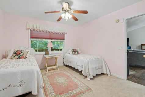 6961 Woodlake Circle Young Harris GA 30582