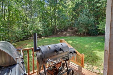 6961 Woodlake Circle Young Harris GA 30582