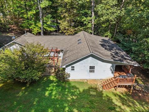 6961 Woodlake Circle Young Harris GA 30582