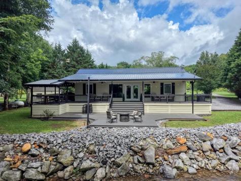 33 Tusquittee Valley Lane Hayesville NC 28904