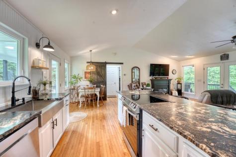 33 Tusquittee Valley Lane Hayesville NC 28904