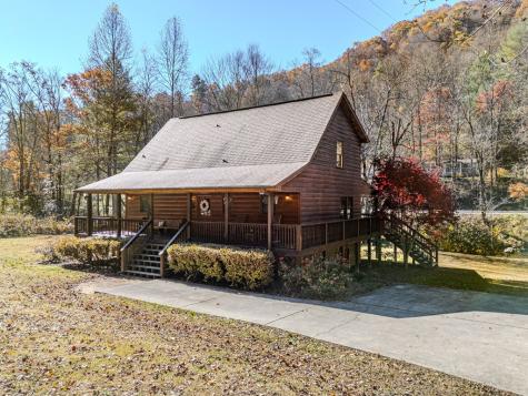 165 Riverview Drive Robbinsville NC 28771