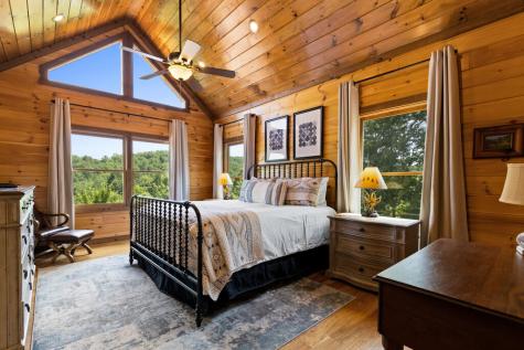 98 Shalom Lane Blue Ridge GA 30513
