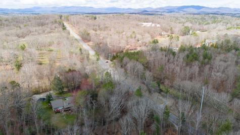 1018 Tails Creek Road Ellijay GA 30540