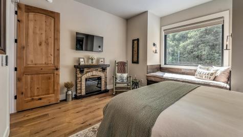 100 Little Den Lane Murphy NC 28906