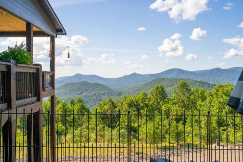 100 Little Den Lane Murphy NC 28906