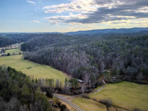 3771 Gates Chapel Road Ellijay GA 30540