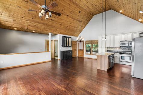 175 Bear Trace Road Brasstown NC 28902