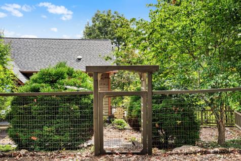 175 Bear Trace Road Brasstown NC 28902
