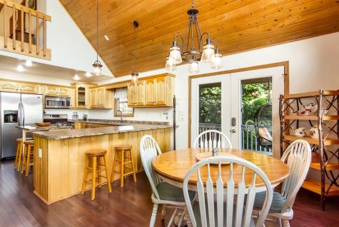 111 Trophy Buck Pointe Murphy NC 28906
