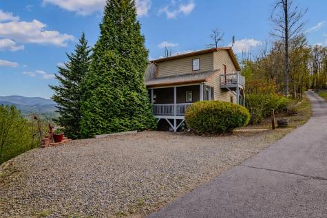 111 Trophy Buck Pointe Murphy NC 28906