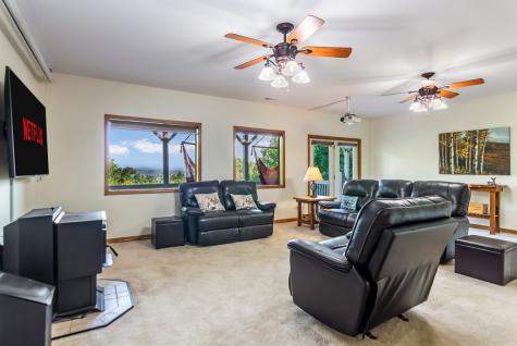 111 Trophy Buck Pointe Murphy NC 28906