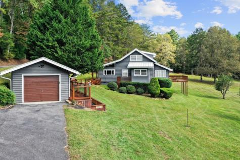 167 Halls Hidden Cove Suches GA 30572