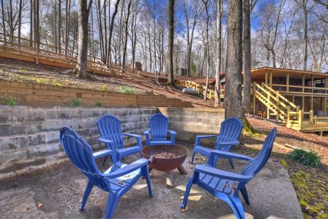 59 Chiefs Lane Blue Ridge GA 30513