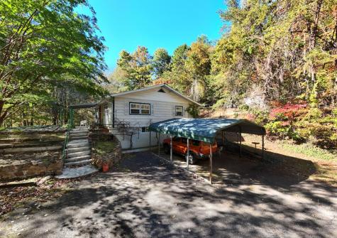 197 Pounding Mill Connector Hayesville NC 28904