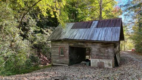 197 Pounding Mill Connector Hayesville NC 28904