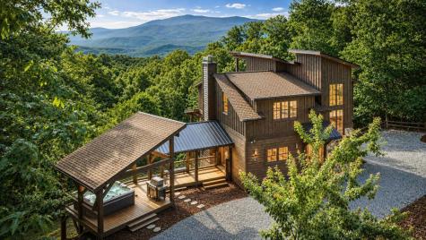128 Amy Creek Circle Ellijay GA 30540