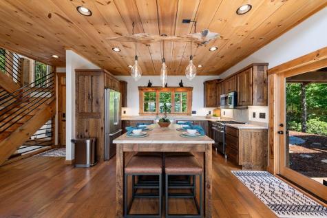 128 Amy Creek Circle Ellijay GA 30540