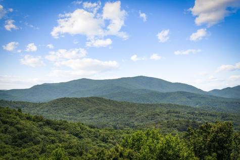 128 Amy Creek Circle Ellijay GA 30540