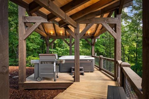 128 Amy Creek Circle Ellijay GA 30540