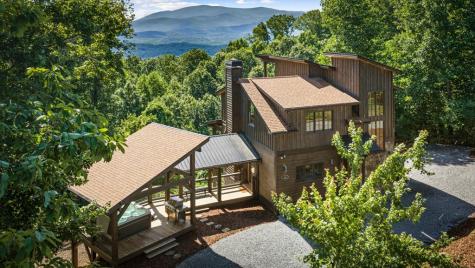 128 Amy Creek Circle Ellijay GA 30540