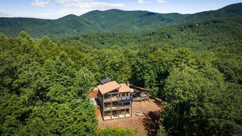 128 Amy Creek Circle Ellijay GA 30540