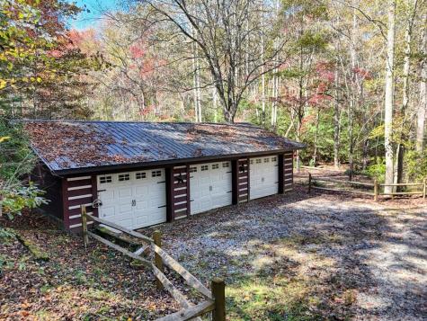 3008 Smyrna Road Young Harris GA 30582