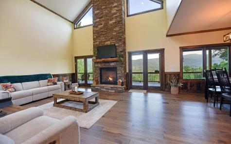 86 Moonshine Ridge Hayesville NC 28904