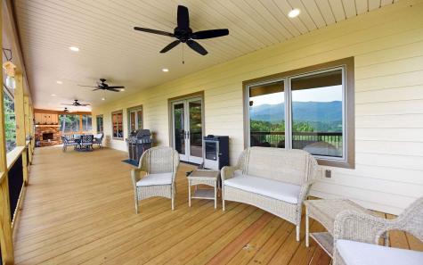 86 Moonshine Ridge Hayesville NC 28904