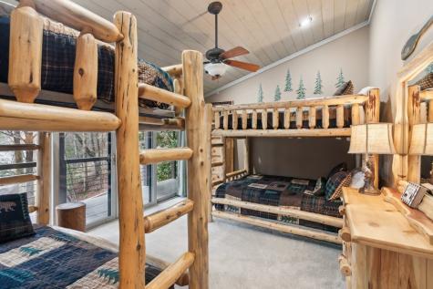 161 Neaptide Drive Ellijay GA 30540