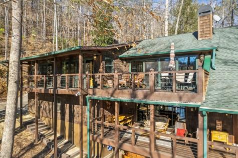 161 Neaptide Drive Ellijay GA 30540