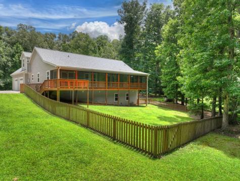 226 Bailey Farm Drive Mineral Bluff GA 30559