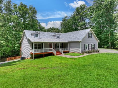 226 Bailey Farm Drive Mineral Bluff GA 30559