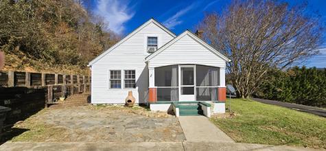 84 Logan Street Ellijay GA 30540