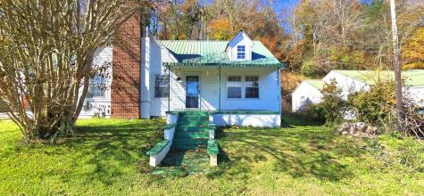 84 Logan Street Ellijay GA 30540