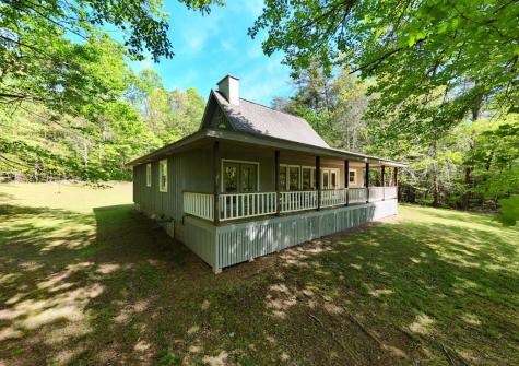 1493 Greasy Creek Road Brasstown NC 28902