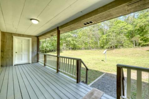 1493 Greasy Creek Road Brasstown NC 28902