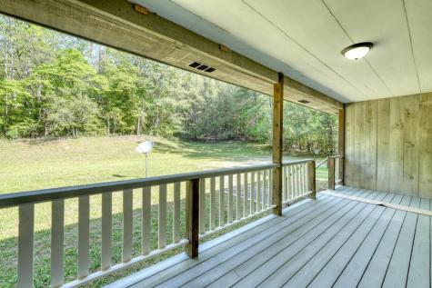 1493 Greasy Creek Road Brasstown NC 28902