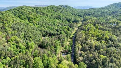 1493 Greasy Creek Road Brasstown NC 28902