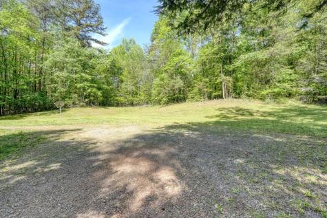 1493 Greasy Creek Road Brasstown NC 28902