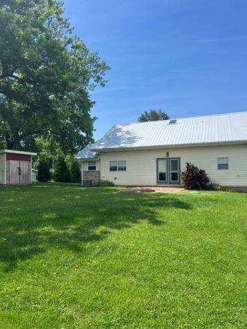 17 Town Square Road Morganton GA 30560
