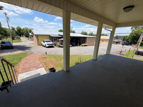 17 Town Square Road Morganton GA 30560