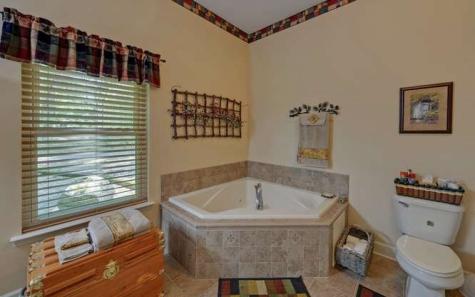 10 Piper Lane Murphy NC 28906