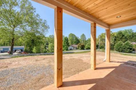 774 Bugscuffle Road Hiawassee GA 30548
