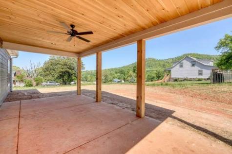 774 Bugscuffle Road Hiawassee GA 30548