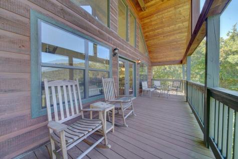 1281 Tipton Heights Hiawassee GA 30546