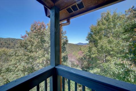 1281 Tipton Heights Hiawassee GA 30546